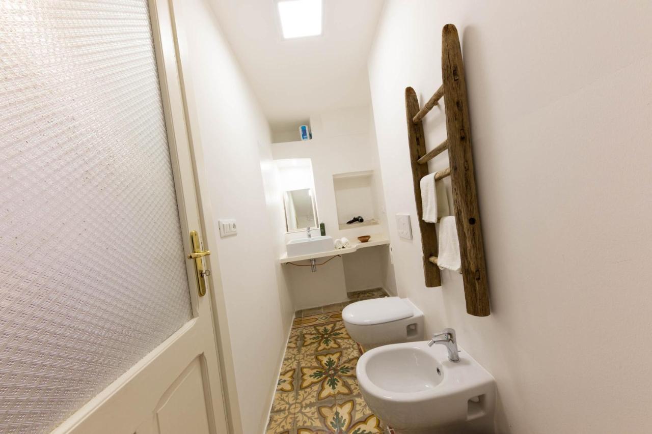 Dimora Clessidra Villa Patu Bagian luar foto
